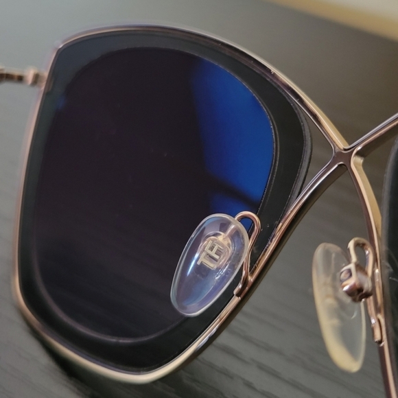 Tom Ford Pale Gold Tone/ Brown Gradient TF605 India 02 Butterfly Sunglasses main image 10